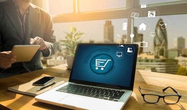 11 Things To Know Before Launching an eCommerce Business in 2022